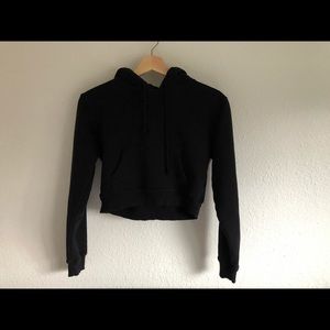 Brandy Melville Crop black Sweatshirt